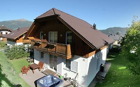 Lovely Chalet in Sankt Margarethen im Lungau near Ski Lift